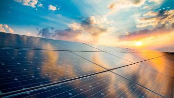SOLAR PANELS USELESS DURING POWER OUTAGE