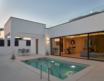 Stunning 3-Bedroom Villa for Long-Term Rent – Beachside San Pedro de Alcántara Long term rental Costa Del Sol