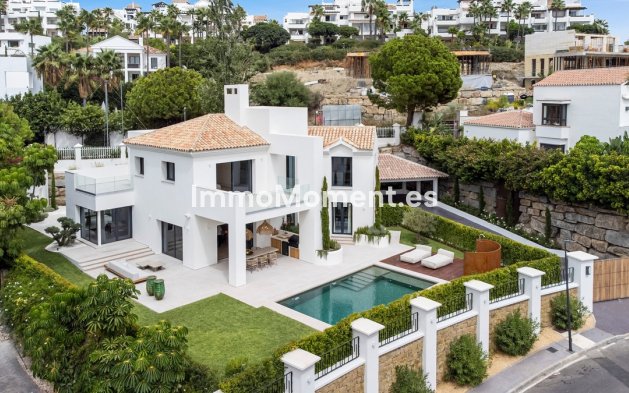 Adosado - Reventa - Estepona  - Estepona Centro