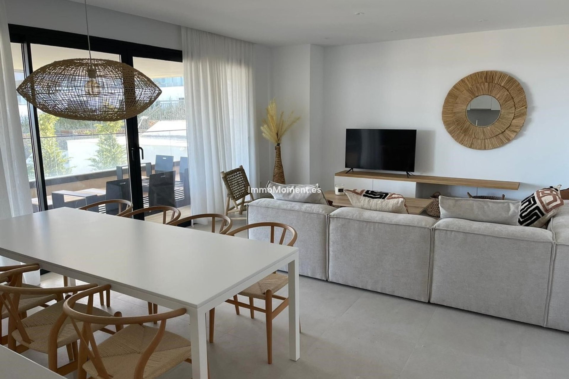 Alquiler a corto plazo - Apartamento - Estepona  - Estepona