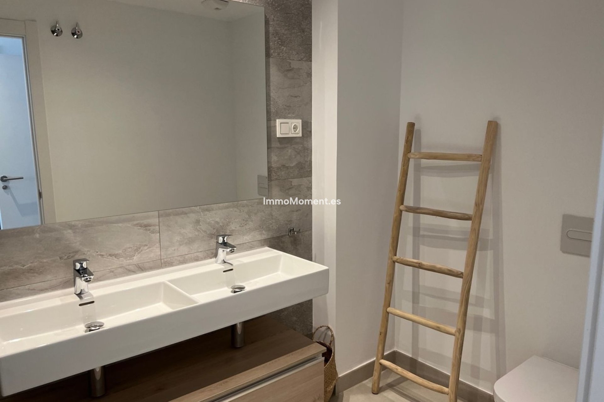Alquiler a corto plazo - Apartamento - Estepona  - Estepona