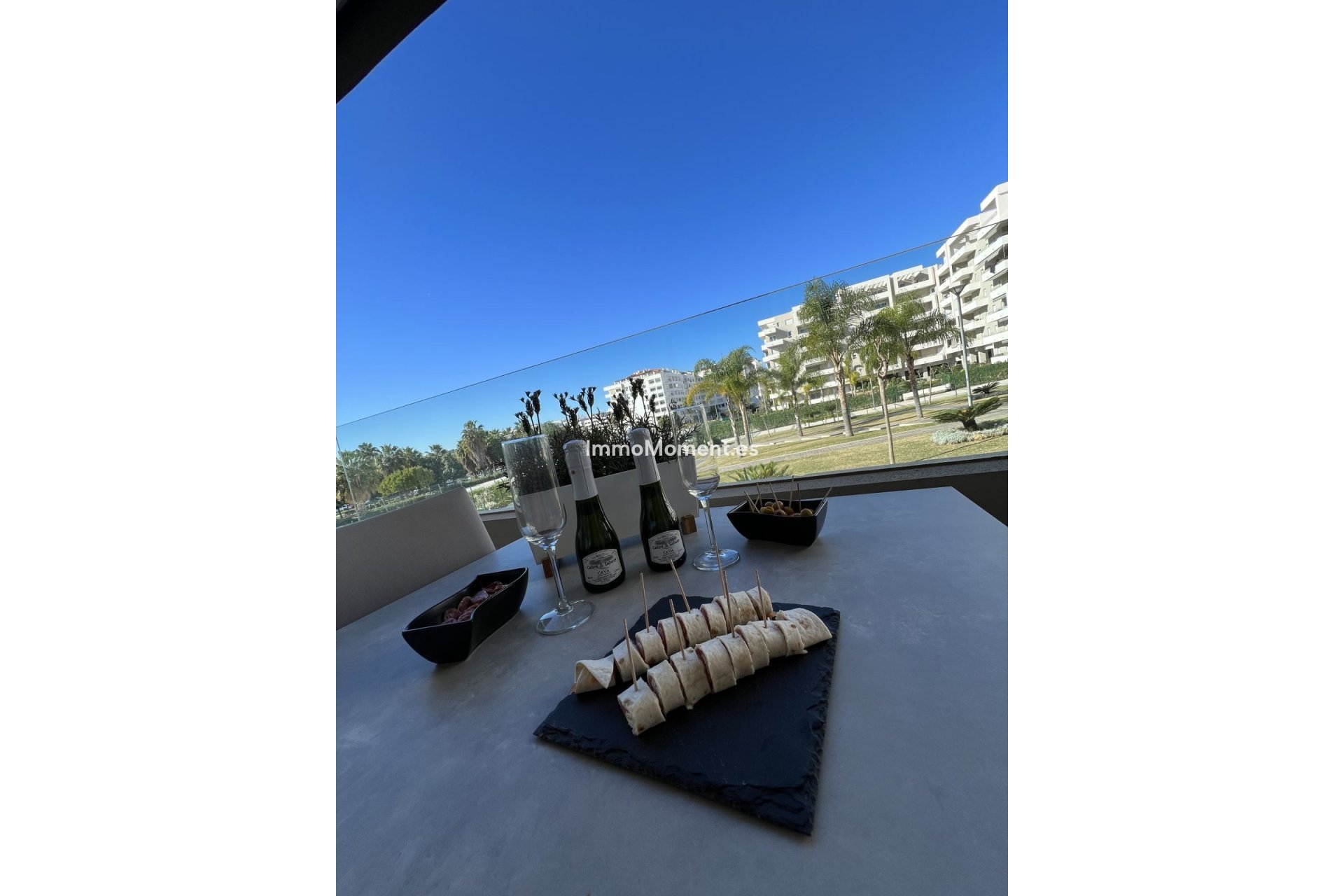 Alquiler a corto plazo - Apartamento - Marbella - Nueva Andalucía