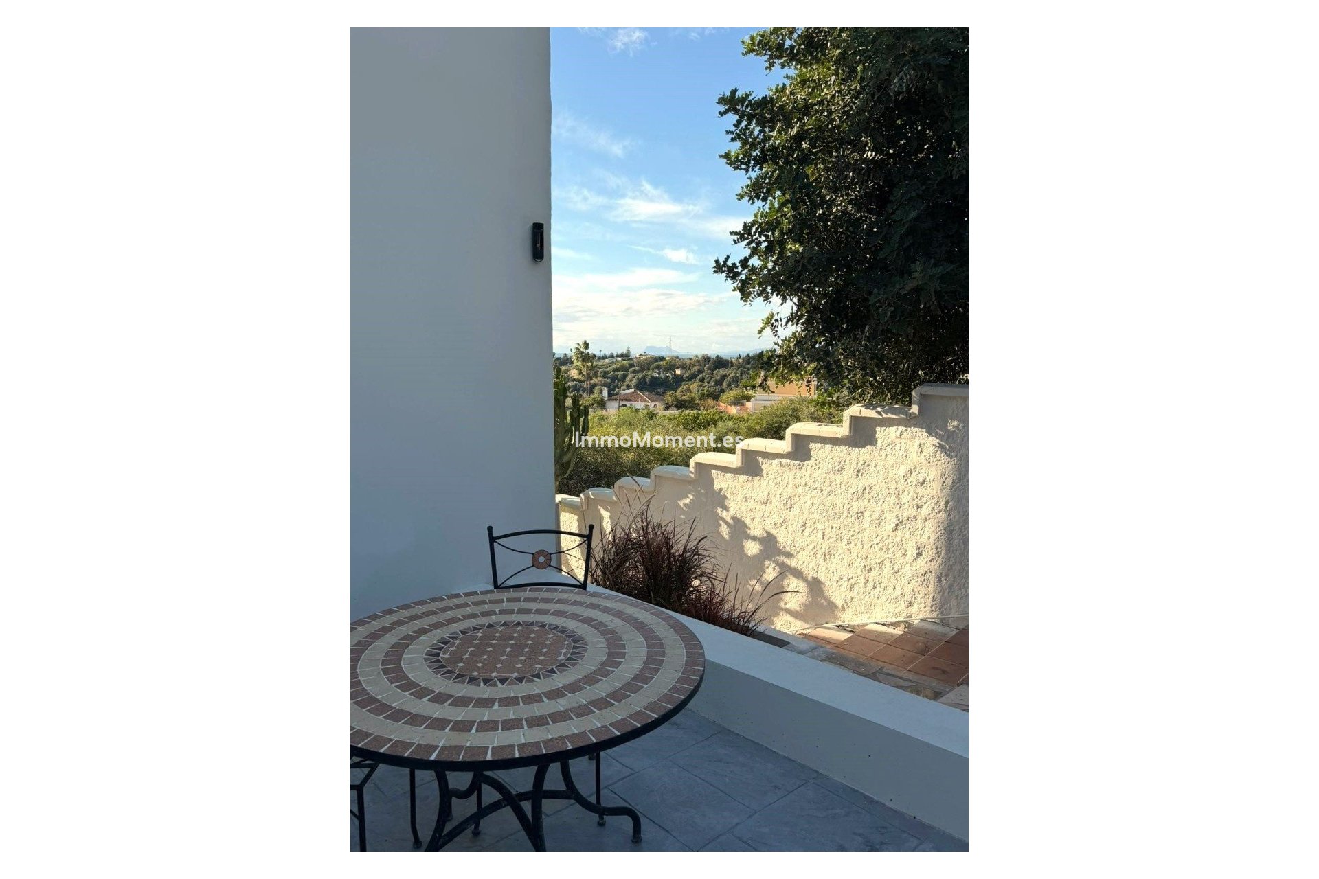 Alquiler a corto plazo - Villa independiente - Estepona  - El Padron