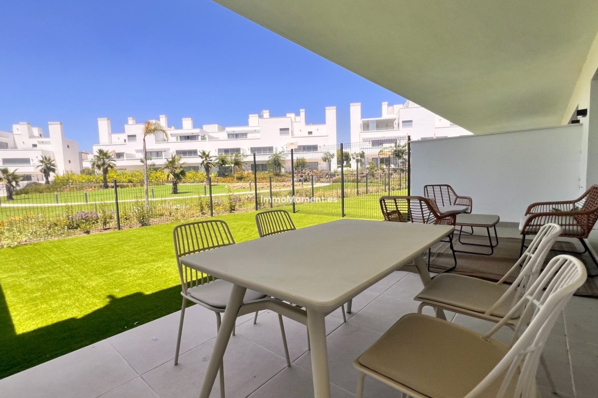 Alquiler a largo plazo - Apartamento - Estepona  - Cancelada