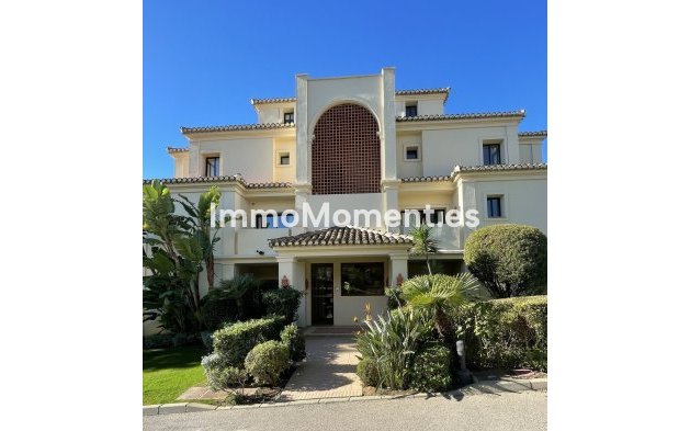 Apartamento - Reventa - Benahavís - Benahavís Centro