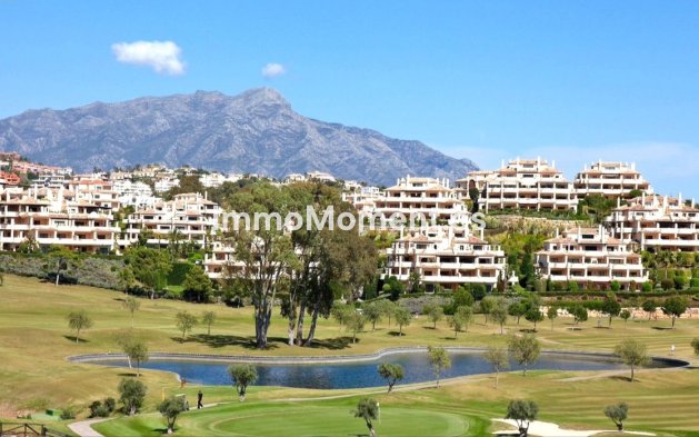 Apartamento - Reventa - Benahavís - Benahavís Centro