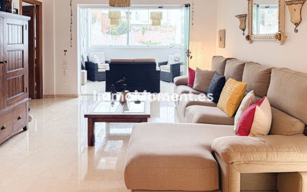 Apartamento - Reventa - Benahavís - Benahavís Centro