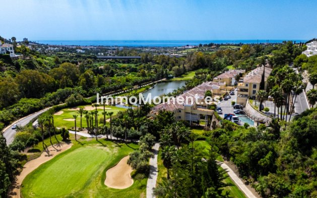 Apartamento - Reventa - Benahavís - Benahavís Centro