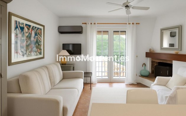 Apartamento - Reventa - Benahavís - Benahavís Centro