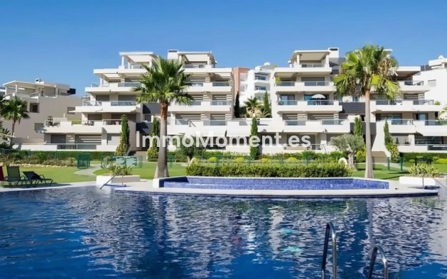 Apartamento - Reventa - Benahavís - Benahavís Centro