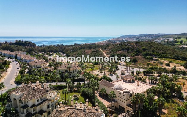 Apartamento - Reventa - Casares - Casares Centro