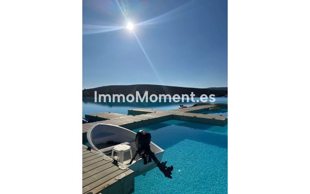 Apartamento - Reventa - Casares - Casares Centro