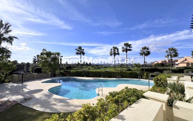 Apartamento - Reventa - Casares - Casares Centro