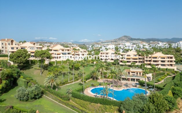 Apartamento - Reventa - Estepona  - Atalaya