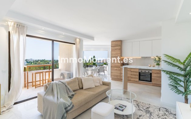 Apartamento - Reventa - Estepona  - Atalaya