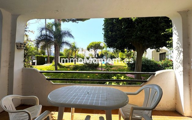 Apartamento - Reventa - Estepona  - Costalita