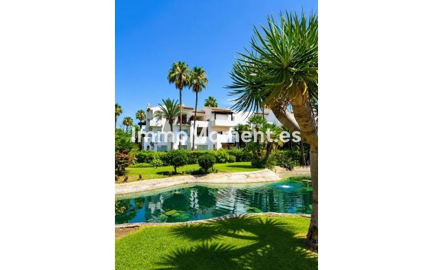 Apartamento - Reventa - Estepona  - Costalita