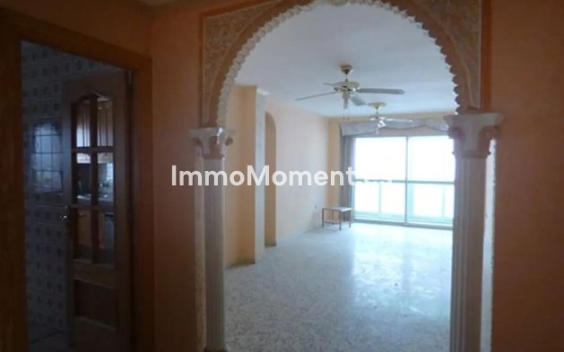 Apartamento - Reventa - Estepona  - Estepona Centro