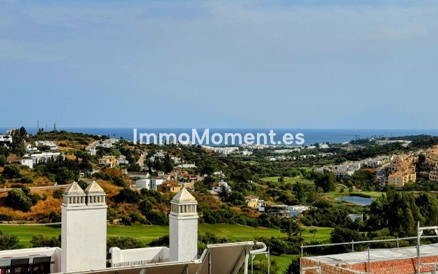 Apartamento - Reventa - Estepona  - Estepona Centro
