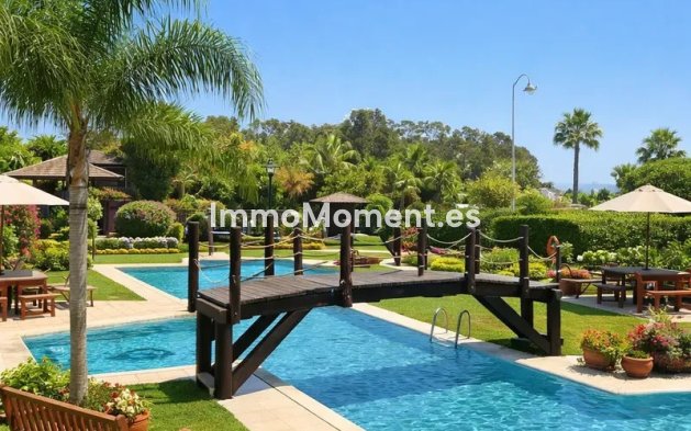 Apartamento - Reventa - Estepona  - Estepona Centro