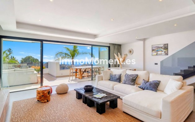 Apartamento - Reventa - Estepona  - Estepona Centro