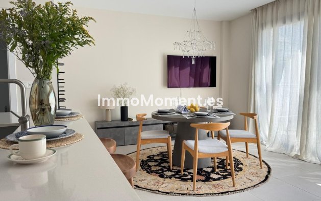 Apartamento - Reventa - Estepona  - Estepona Centro