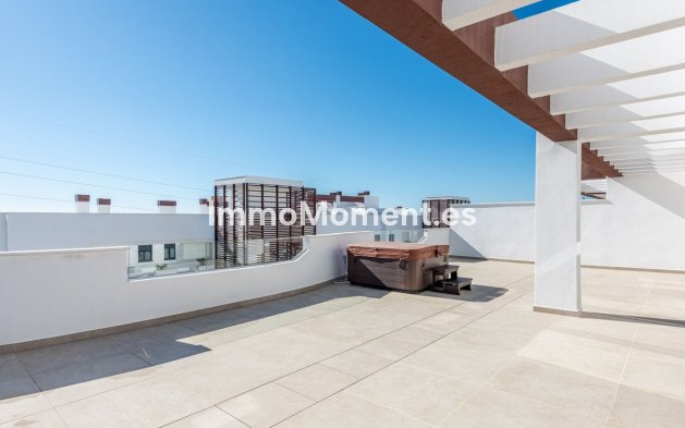 Apartamento - Reventa - Estepona  - Estepona Centro
