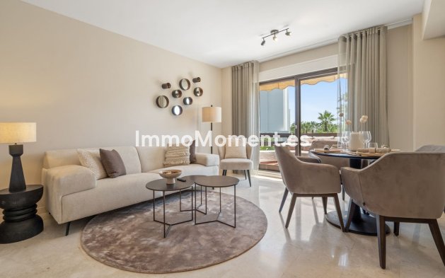 Apartamento - Reventa - Estepona  - Estepona Centro