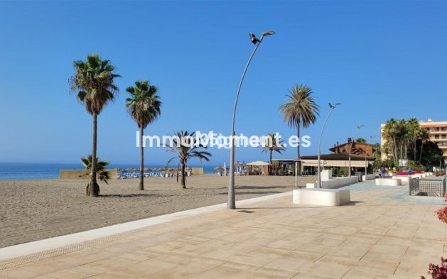 Apartamento - Reventa - Estepona  - Estepona Centro