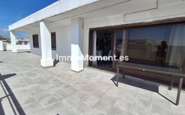 Apartamento - Reventa - Estepona  - Estepona Centro
