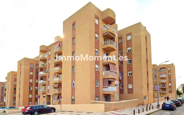 Apartamento - Reventa - Estepona  - Estepona Centro