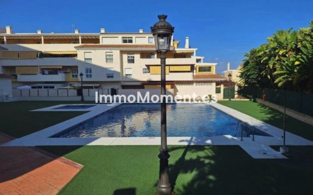 Apartamento - Reventa - Estepona  - Estepona Centro