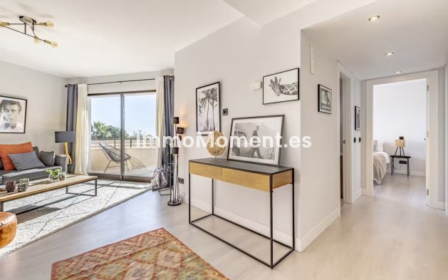 Apartamento - Reventa - Estepona  - Estepona Centro