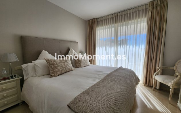 Apartamento - Reventa - Estepona  - Estepona Centro