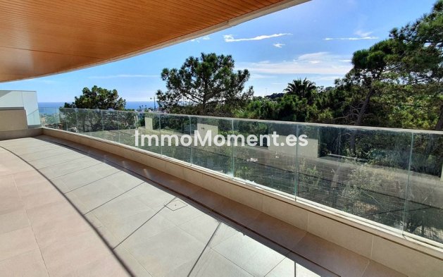 Apartamento - Reventa - Estepona  - Estepona Centro