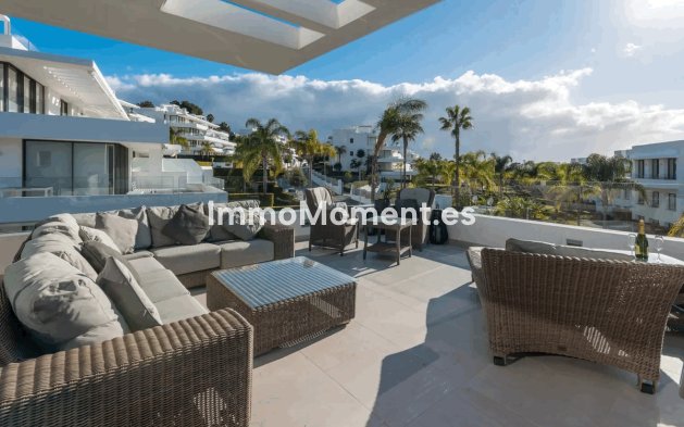 Apartamento - Reventa - Estepona  - Estepona Centro