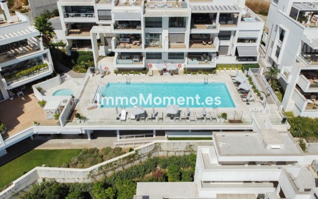 Apartamento - Reventa - Estepona  - Estepona Centro