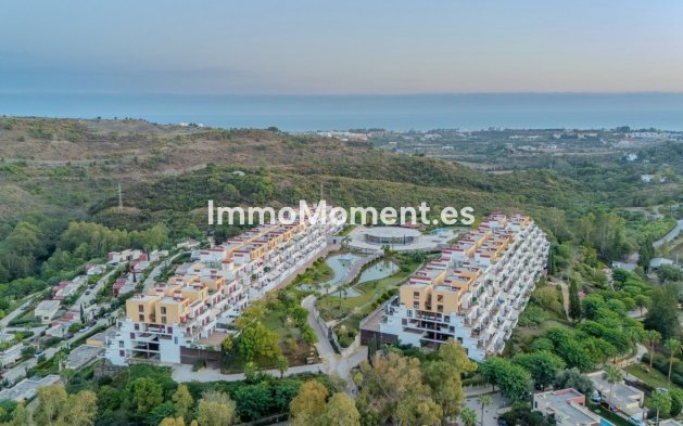 Apartamento - Reventa - Estepona  - Estepona Centro