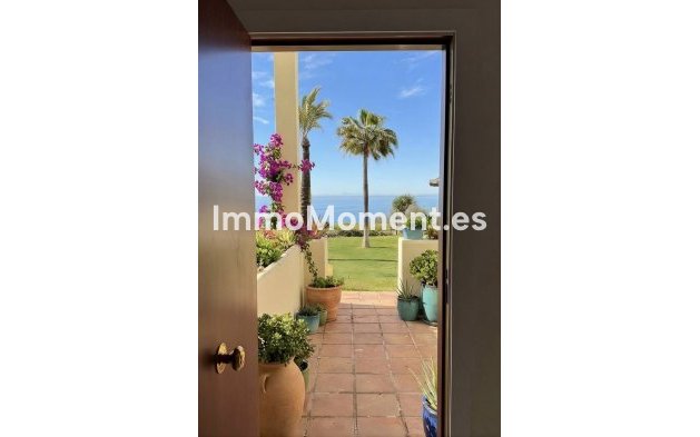 Apartamento - Reventa - Estepona  - Estepona Centro