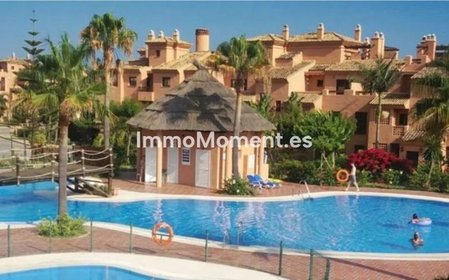 Apartamento - Reventa - Estepona  - Estepona Centro