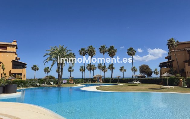 Apartamento - Reventa - Estepona  - Estepona Centro