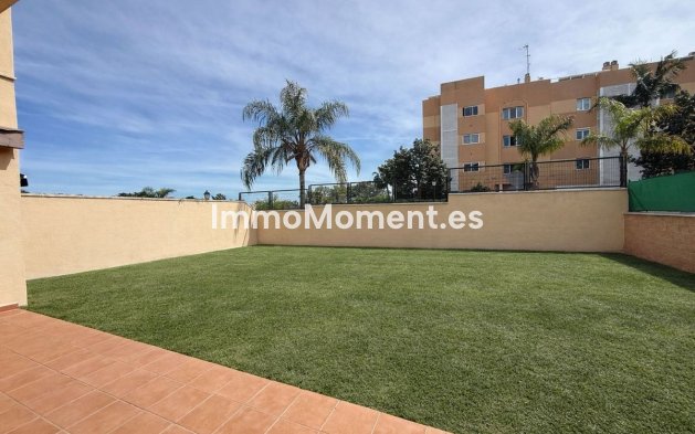 Apartamento - Reventa - Estepona  - Estepona Centro