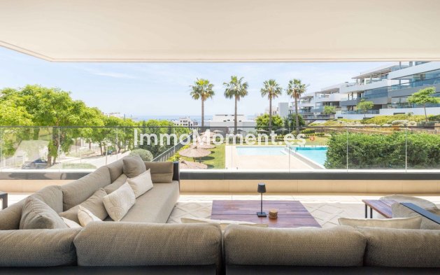 Apartamento - Reventa - Estepona  - Estepona Centro