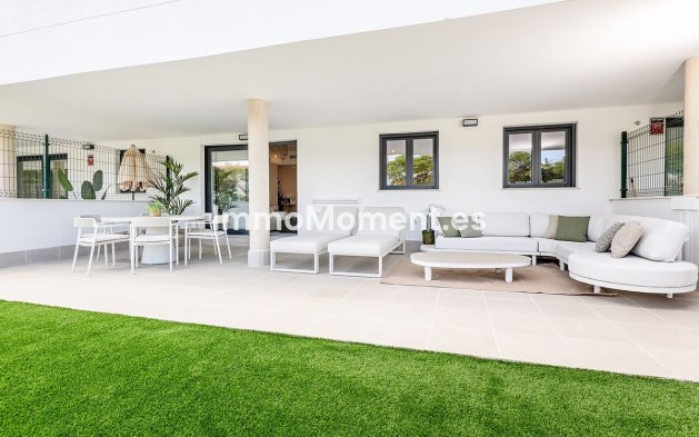 Apartamento - Reventa - Estepona  - Selwo