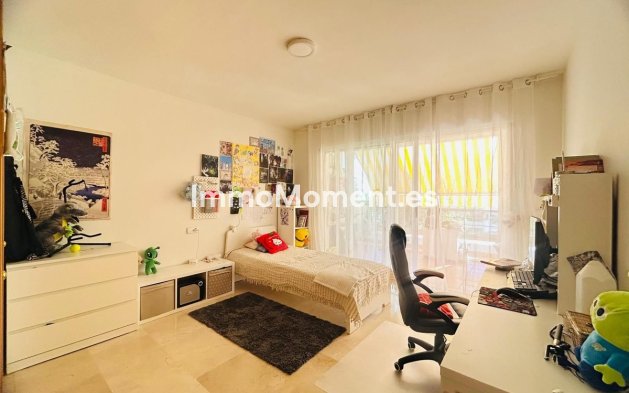 Apartamento - Reventa - Marbella - Guadalmina Alta