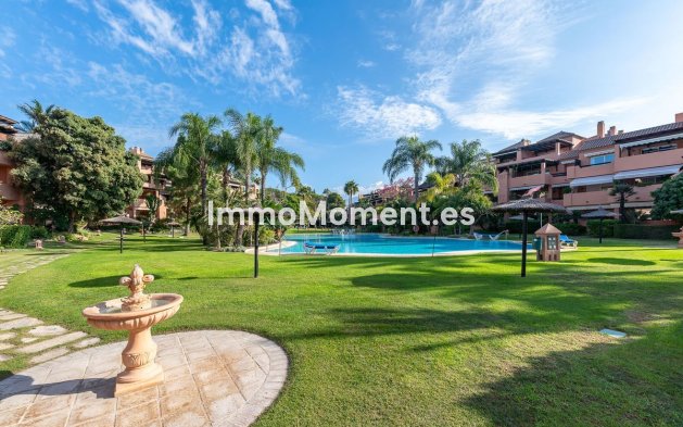 Apartamento - Reventa - Marbella - Guadalmina Baja