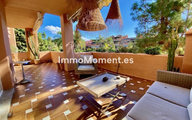 Apartamento - Reventa - Marbella - Guadalmina Baja