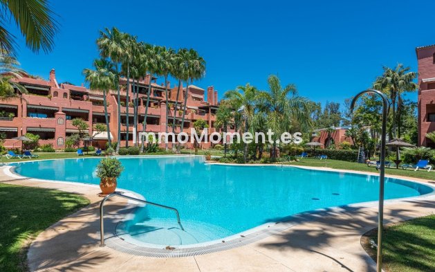 Apartamento - Reventa - Marbella - Guadalmina Baja