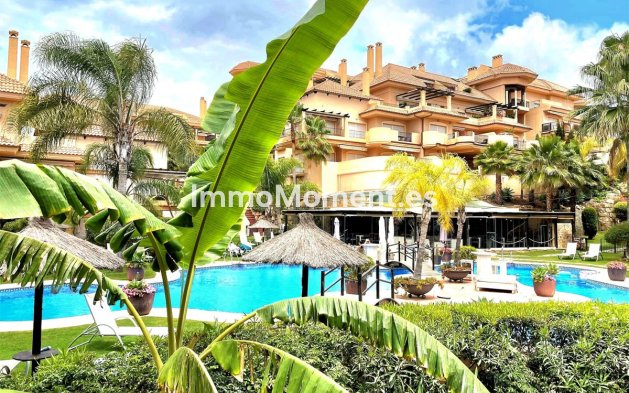 Apartamento - Reventa - Marbella - Nueva Andalucía