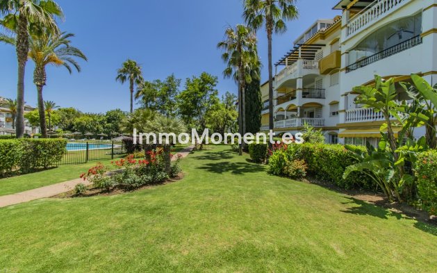 Apartamento - Reventa - Marbella - Nueva Andalucía